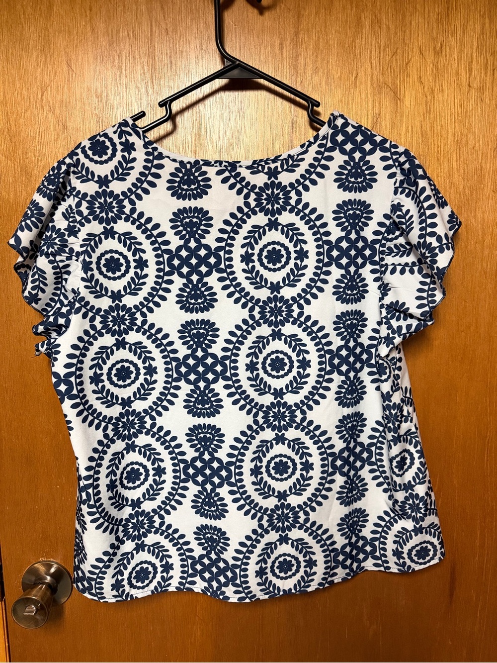 SHEIN Navy and White Floral Medallion Short Sleeve Top